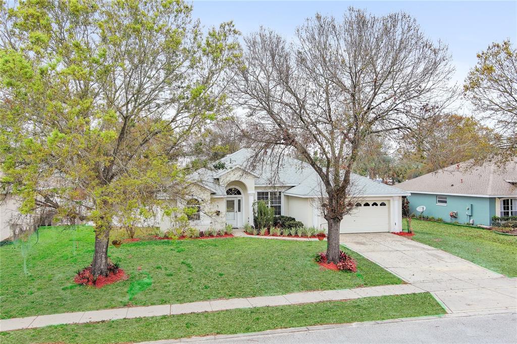 3203 Victoria Lane Eustis, FL 32726 - Photo 3 of 36