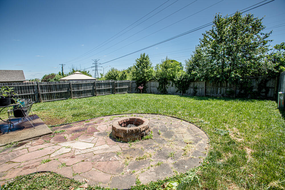 2541 Spring Valley Loop Lexington, KY 40511 - Photo 26 of 33 1F9A1892