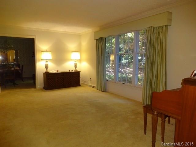 114 Brandon Road, Unit 130 Hendersonville, NC 28739 - Photo 3 of 18 Gallery Image 3