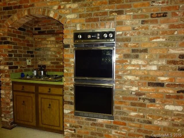 114 Brandon Road, Unit 130 Hendersonville, NC 28739 - Photo 7 of 18 Gallery Image 7