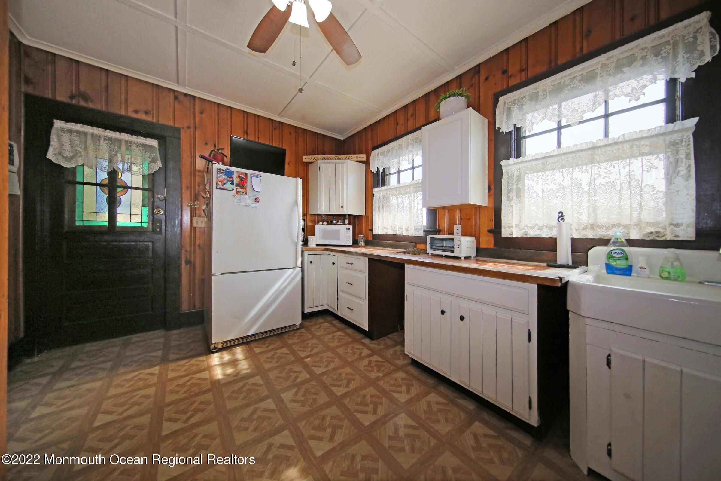 181 Beers Street Keyport, NJ 07735 - Photo 15 of 30 Kitchen