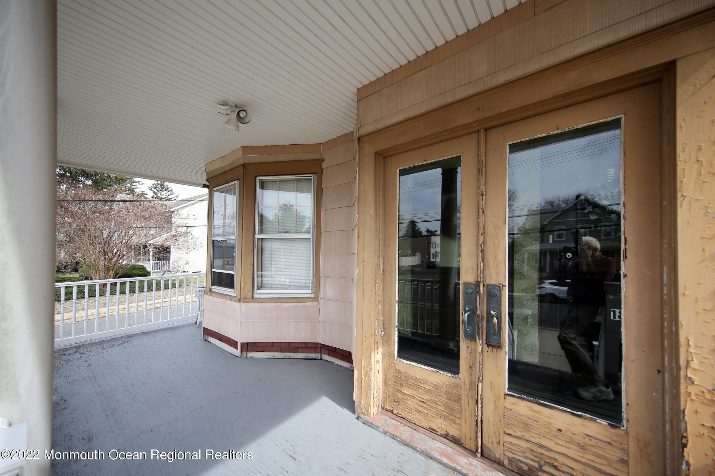 181 Beers Street Keyport, NJ 07735 - Photo 4 of 30 Front Porch