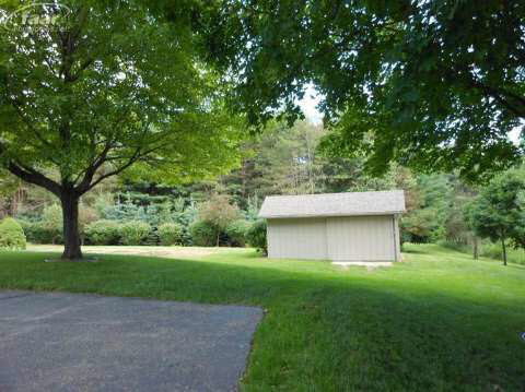 8181 East Baldwin Road Goodrich, MI 48438 - Photo 23 of 34 20415049-22.JPG
