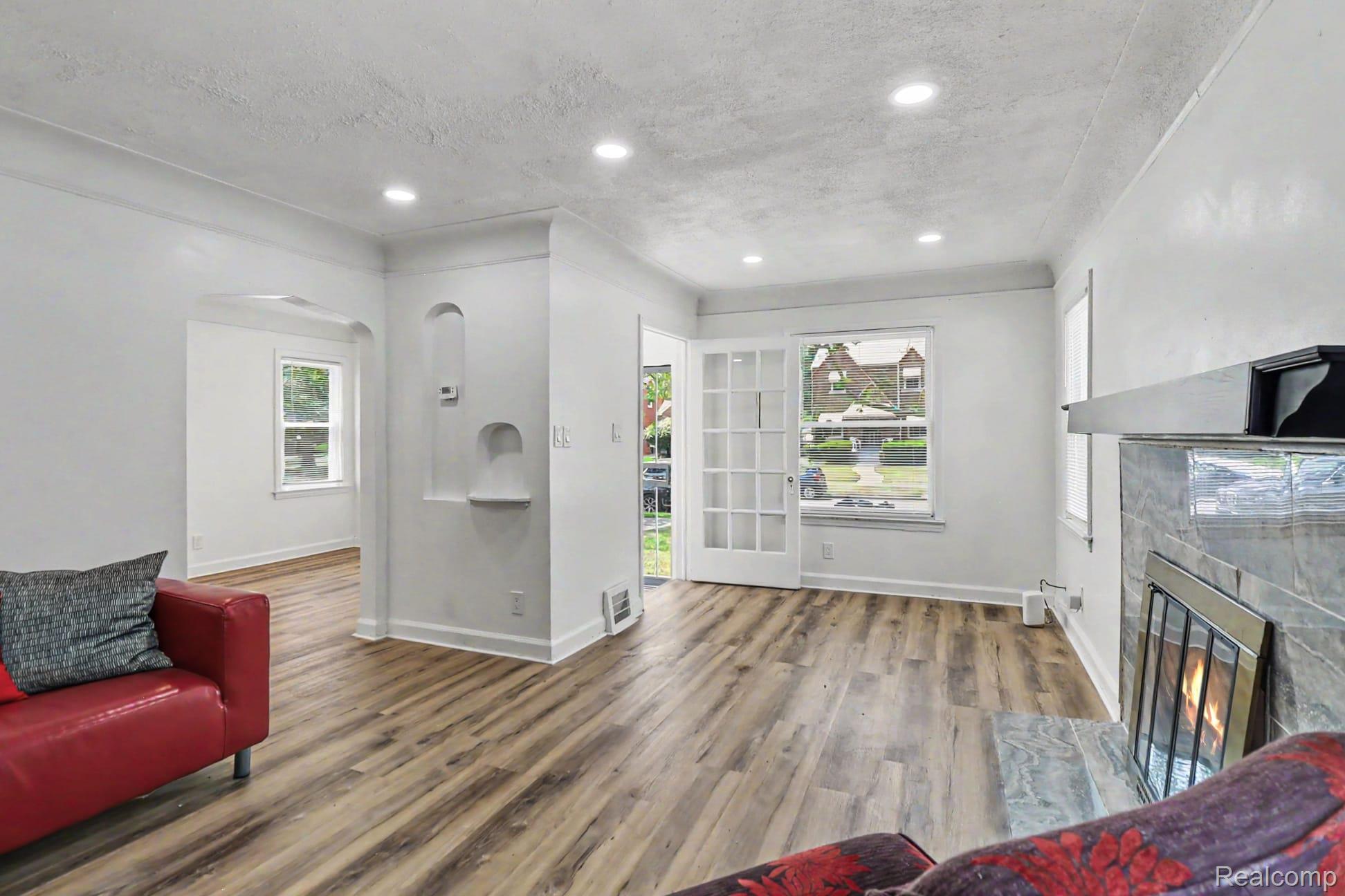 16682 Robson Street Detroit, MI 48235 - Photo 6 of 19 IMG-20260628-WA0114.jpg