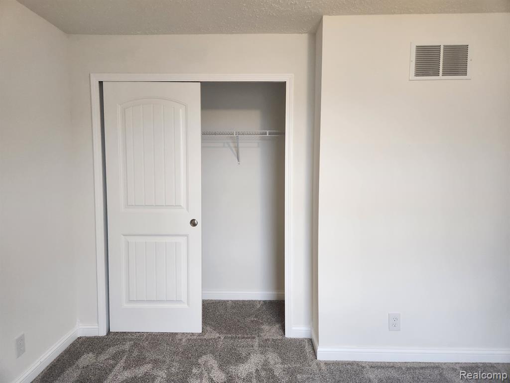 797 Heiss Road Monroe, MI 48162 - Photo 13 of 48