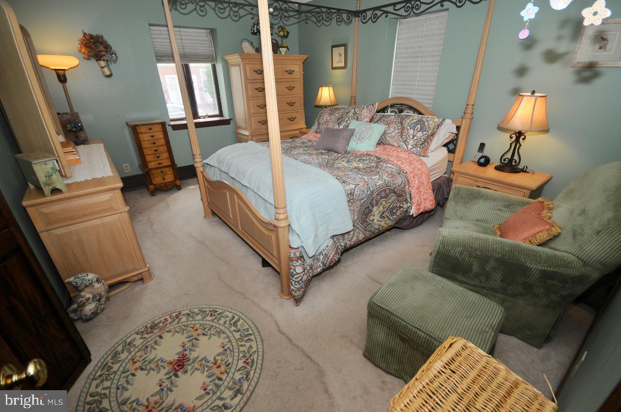 147 Kinsman Road Florence, NJ 08518 - Photo 24 of 60 Main Bedroom