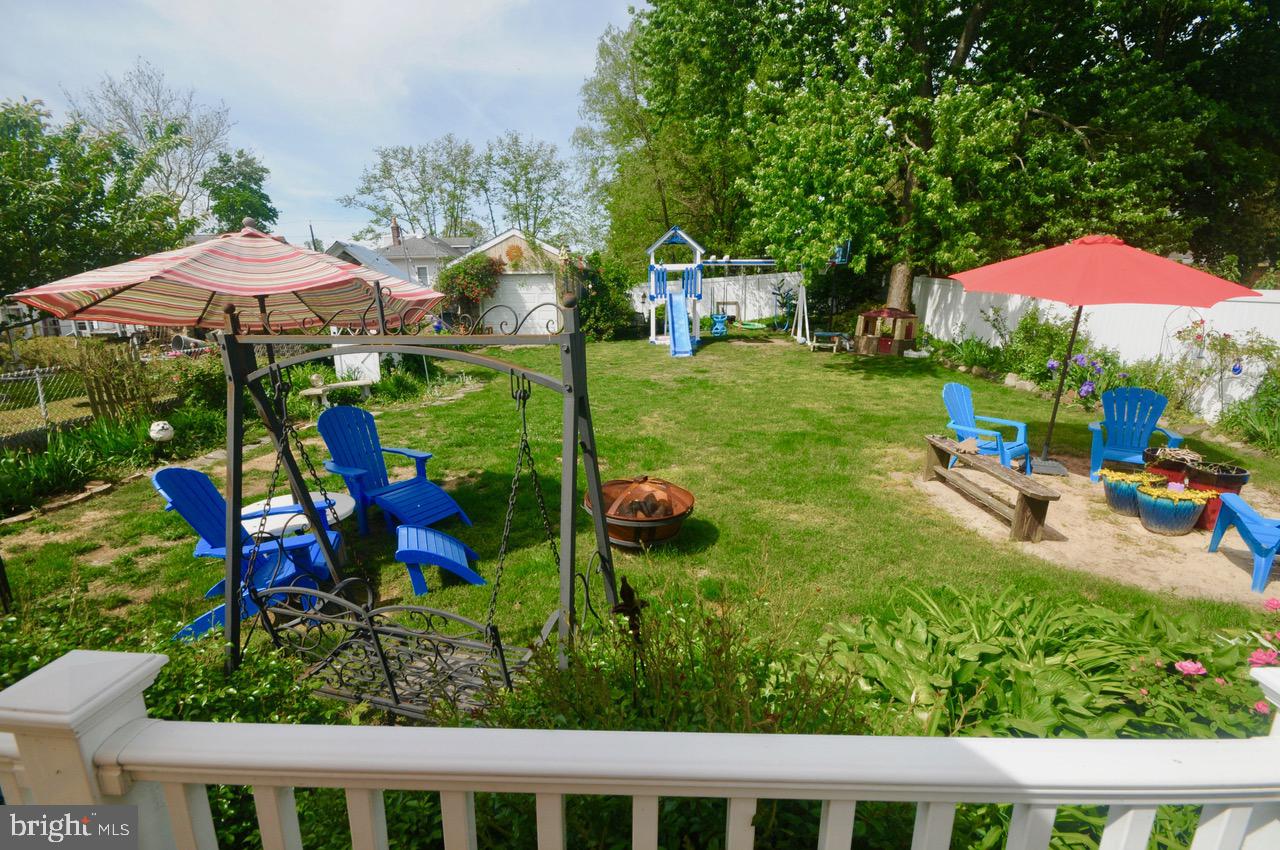 147 Kinsman Road Florence, NJ 08518 - Photo 46 of 60 Back Yard