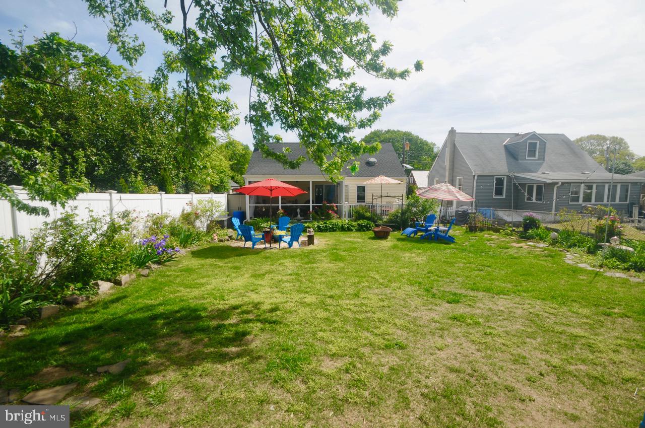 147 Kinsman Road Florence, NJ 08518 - Photo 51 of 60 Back Yard View