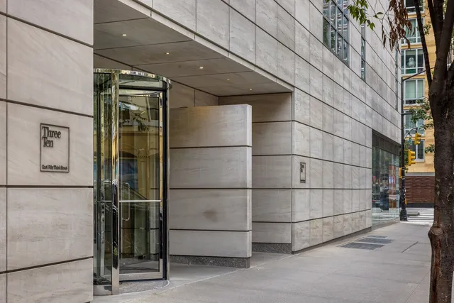 $3,500,000 | 310 East 53rd Street, Unit 27C | Midtown East