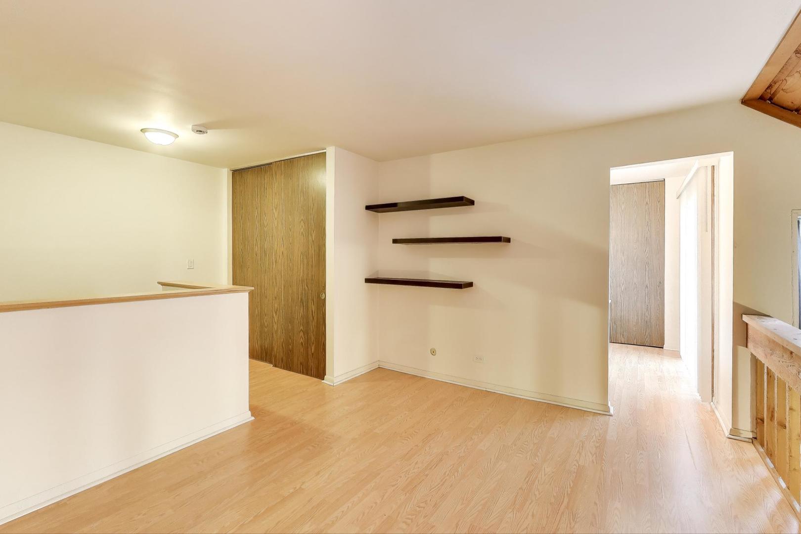 691 Wakefield Road, Unit 691 Gurnee, IL 60031 - Photo 18 of 26 a view of empty room