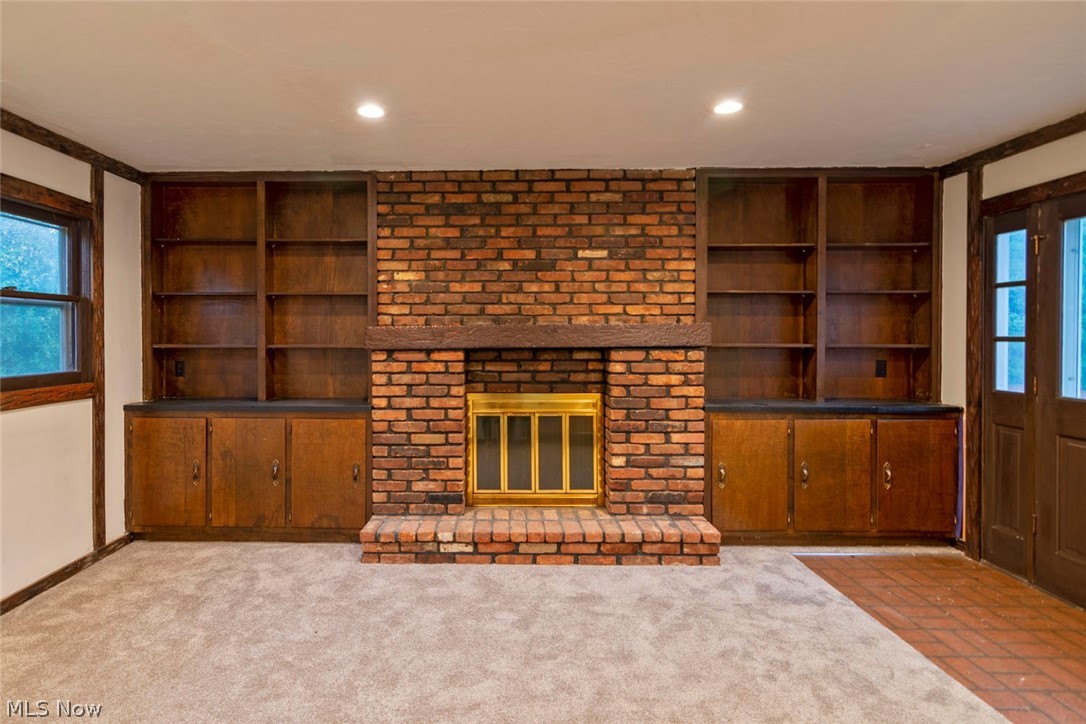 4975 Emmet Road Cleveland, OH 44124 - Photo 9 of 35 Gallery Image 9