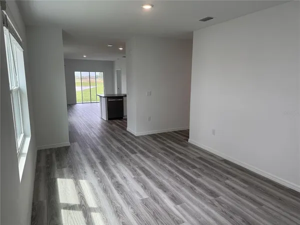 $2,450 | 32909 Osprey Peak Way, San Antonio, FL 33576