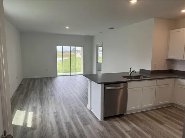 $2,450 | 32909 Osprey Peak Way, San Antonio, FL 33576