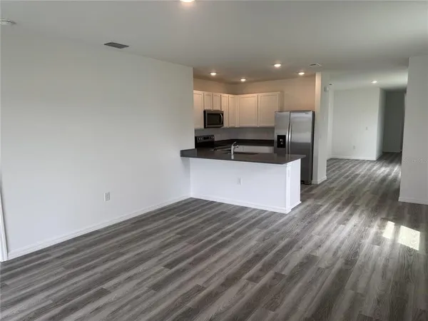 $2,450 | 32909 Osprey Peak Way, San Antonio, FL 33576