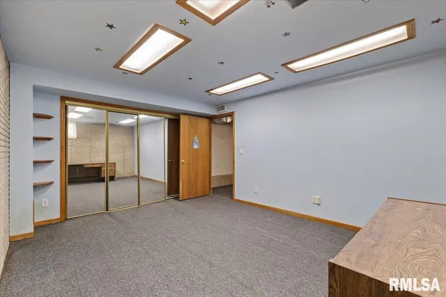 $519,000 | 1610 Wisconsin Street, Le Claire, IA 52753