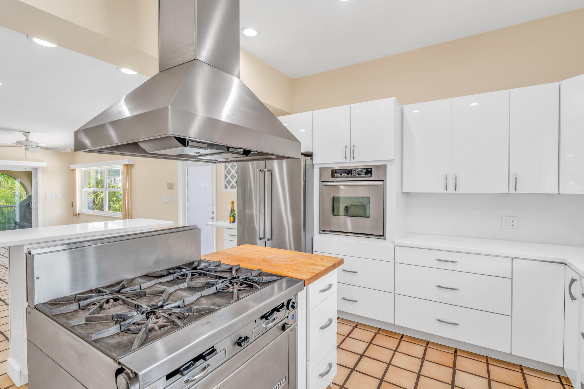28573 Le Grand Road Summerland Key, FL 33042 - Photo 9 of 41 Kitchen