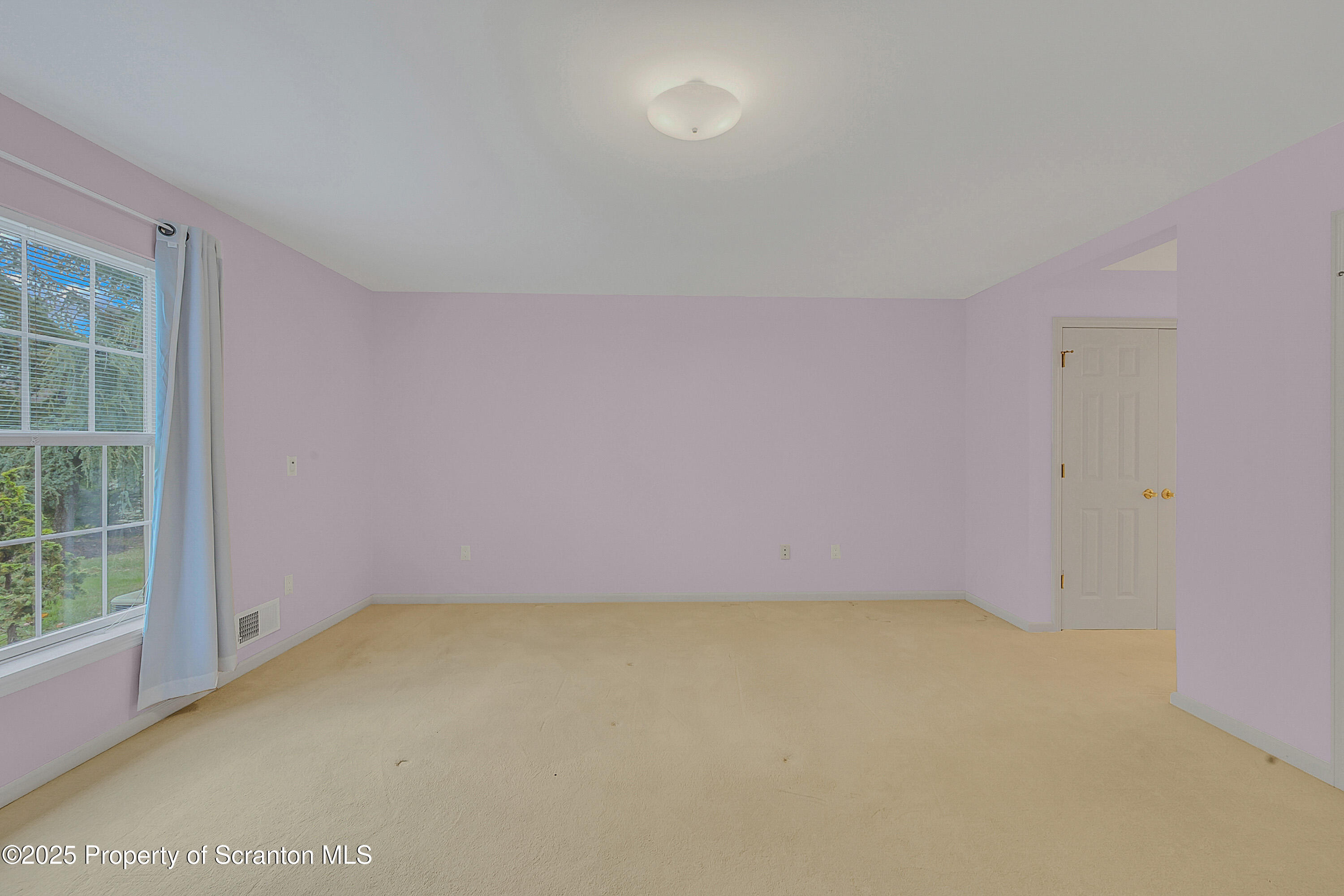 83 Hedge Row Run Clarks Summit, PA 18411 - Photo 17 of 49 an empty room with a window