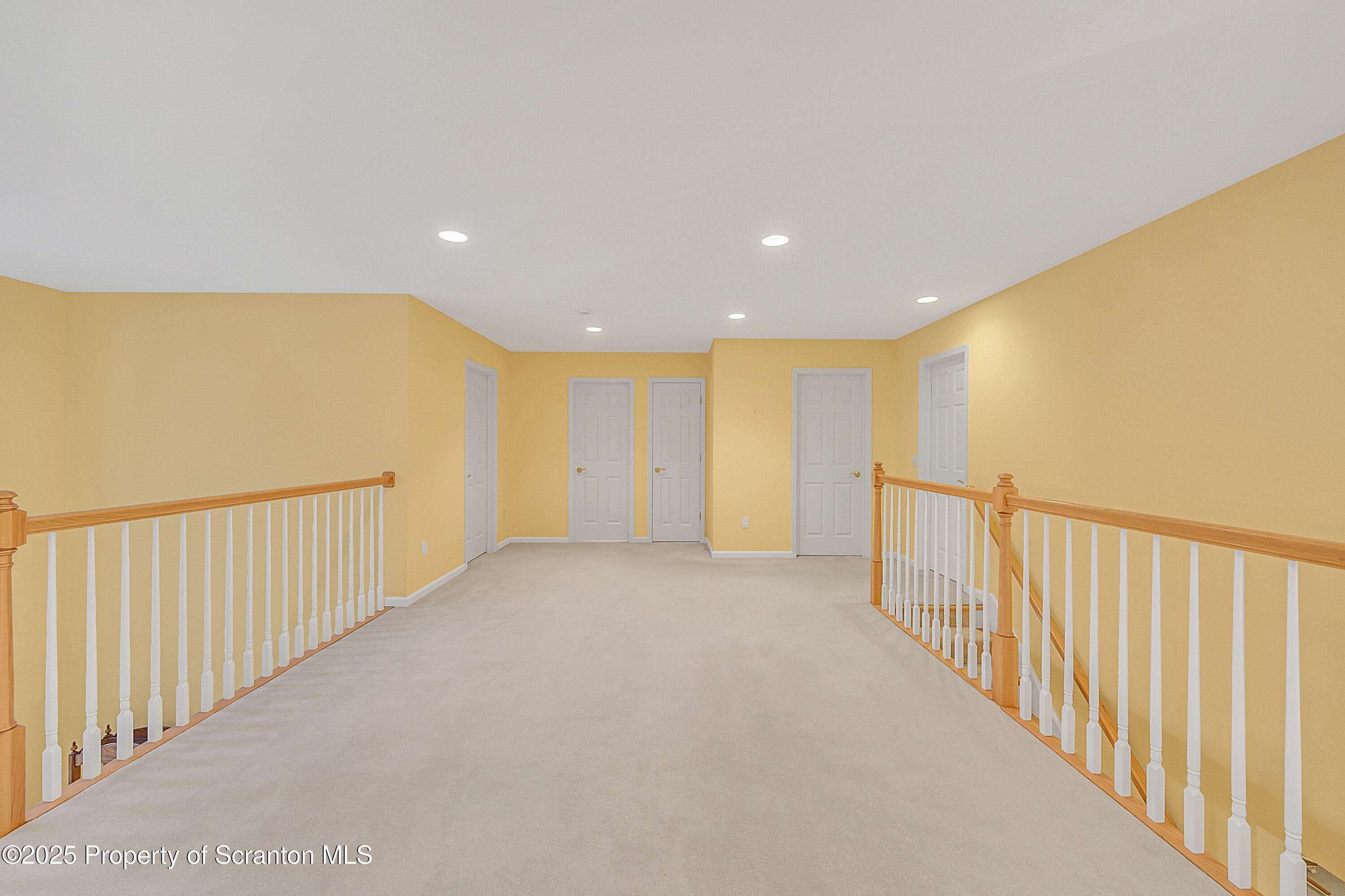 83 Hedge Row Run Clarks Summit, PA 18411 - Photo 28 of 49 a view of an empty room