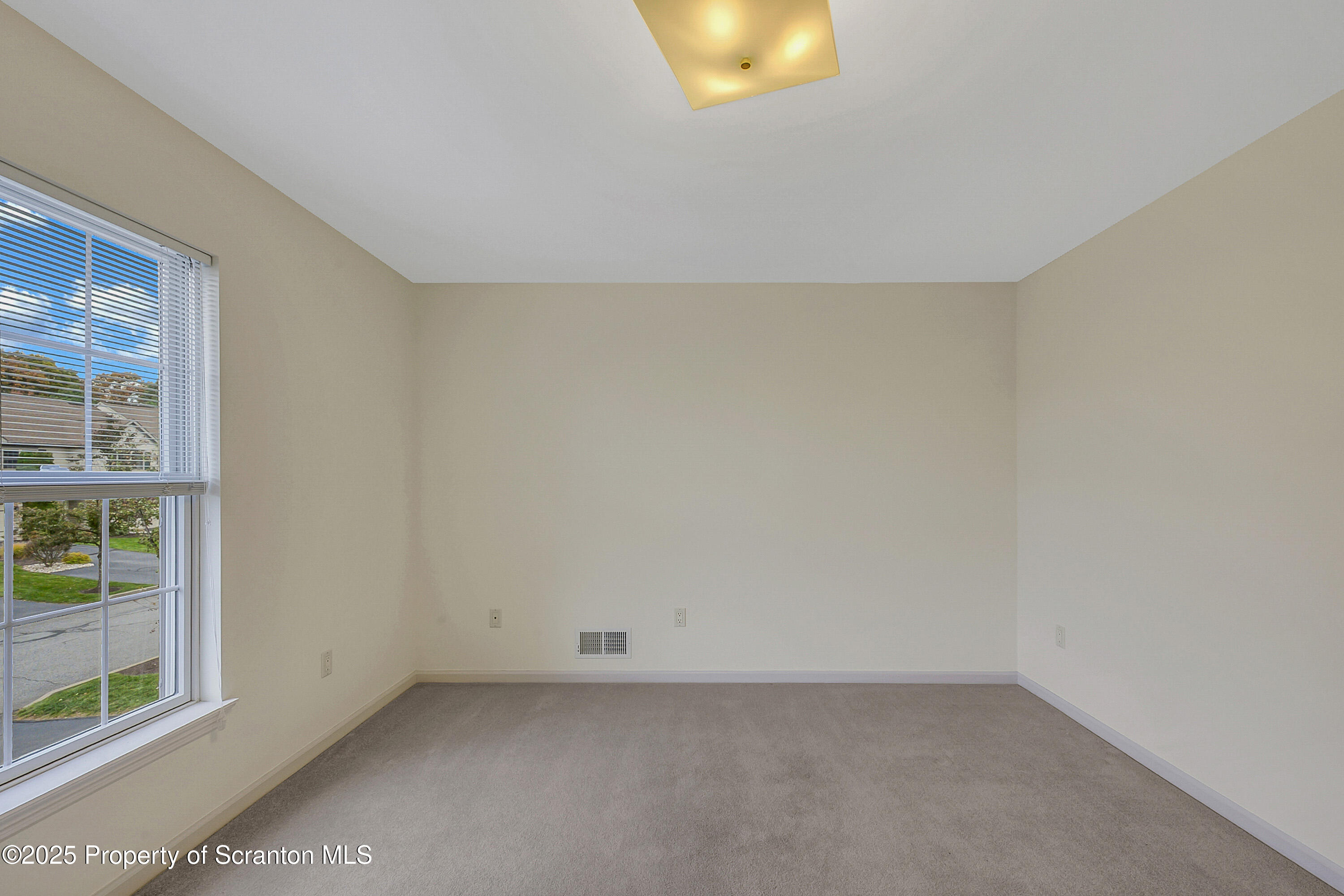 83 Hedge Row Run Clarks Summit, PA 18411 - Photo 32 of 49 a view of an empty room