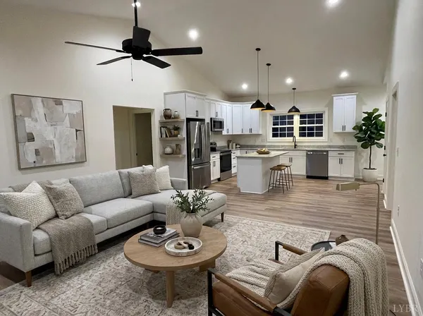 $299,900 | 511 Otey Street, Bedford, VA 24523