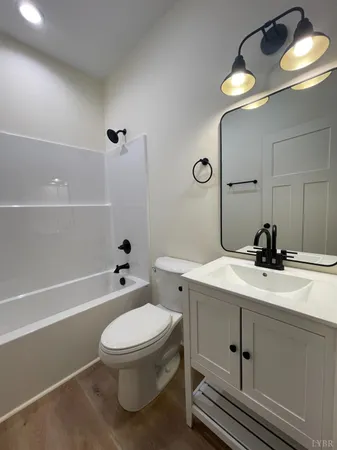 $299,900 | 511 Otey Street, Bedford, VA 24523