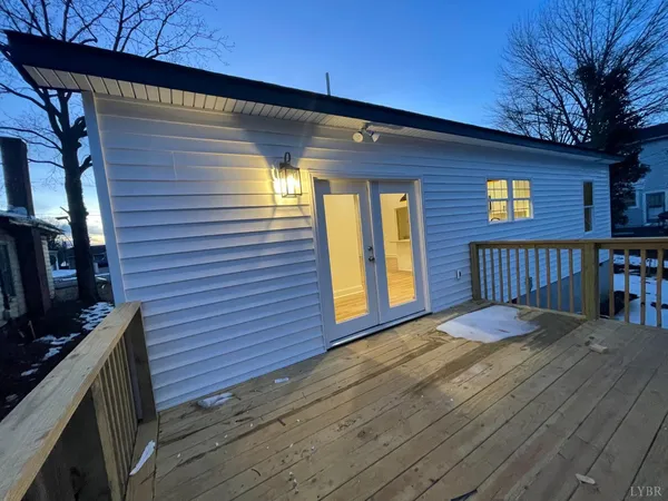 $299,900 | 511 Otey Street, Bedford, VA 24523