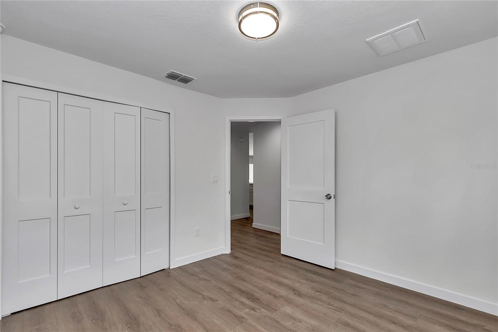 6951 Southwest 151 Loop Ocala, FL 34473 - Photo 16 of 40 Gallery Image 16