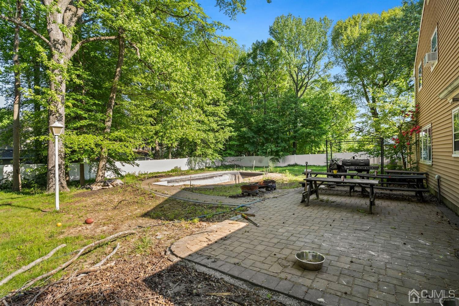 23 Morganville Road Matawan, NJ 07747 - Photo 21 of 27
