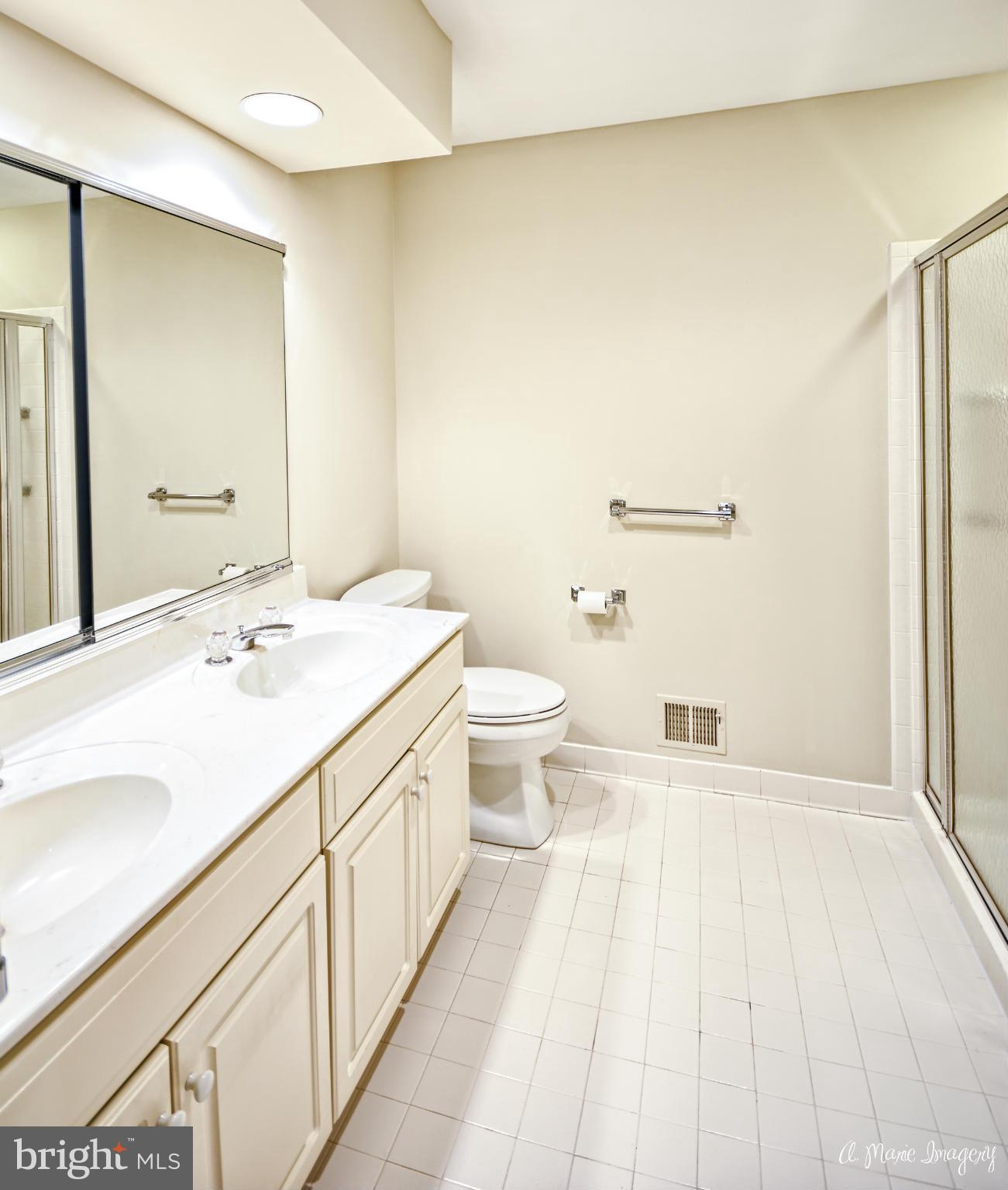 2449 Bear Den Road Frederick, MD 21701 - Photo 13 of 24 Bath (Master)
