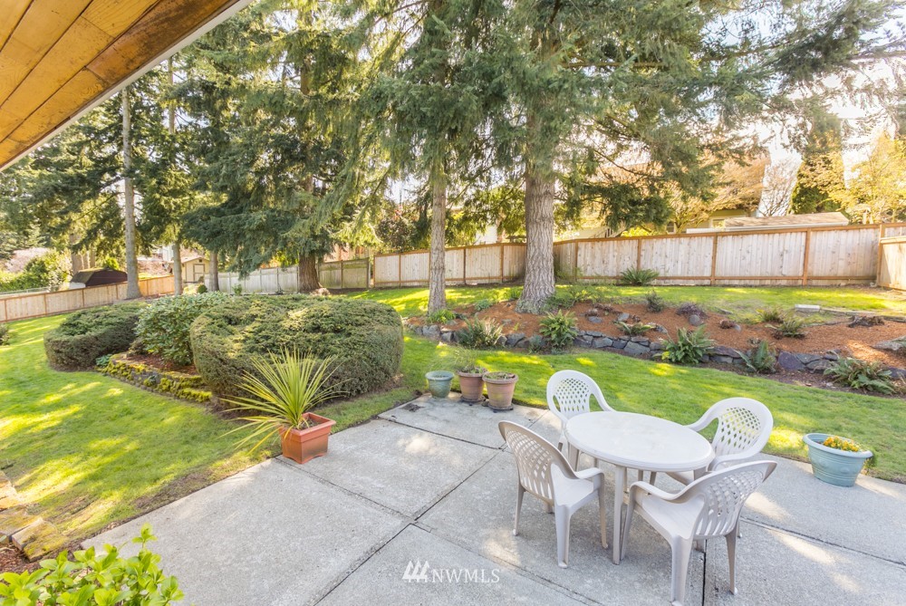 11019 Southeast 186th Street Renton, WA 98055 - Photo 20 of 25