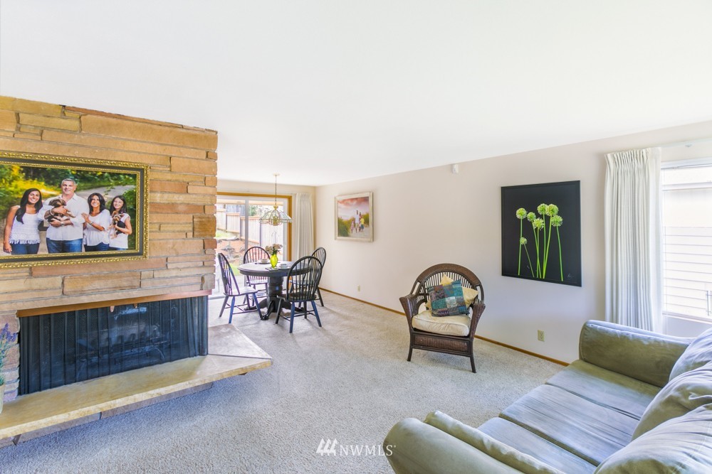 11019 Southeast 186th Street Renton, WA 98055 - Photo 3 of 25
