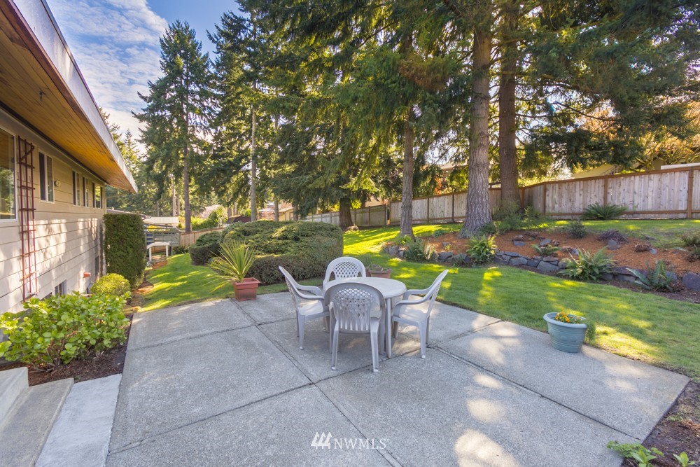 11019 Southeast 186th Street Renton, WA 98055 - Photo 21 of 25