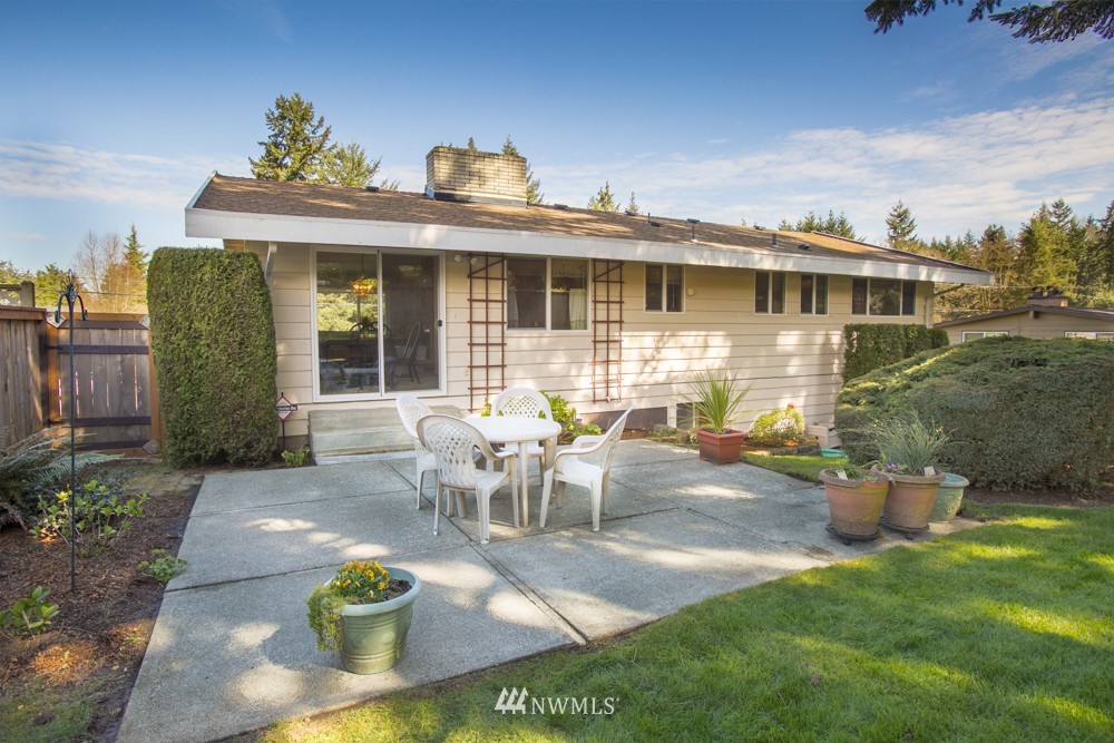 11019 Southeast 186th Street Renton, WA 98055 - Photo 22 of 25