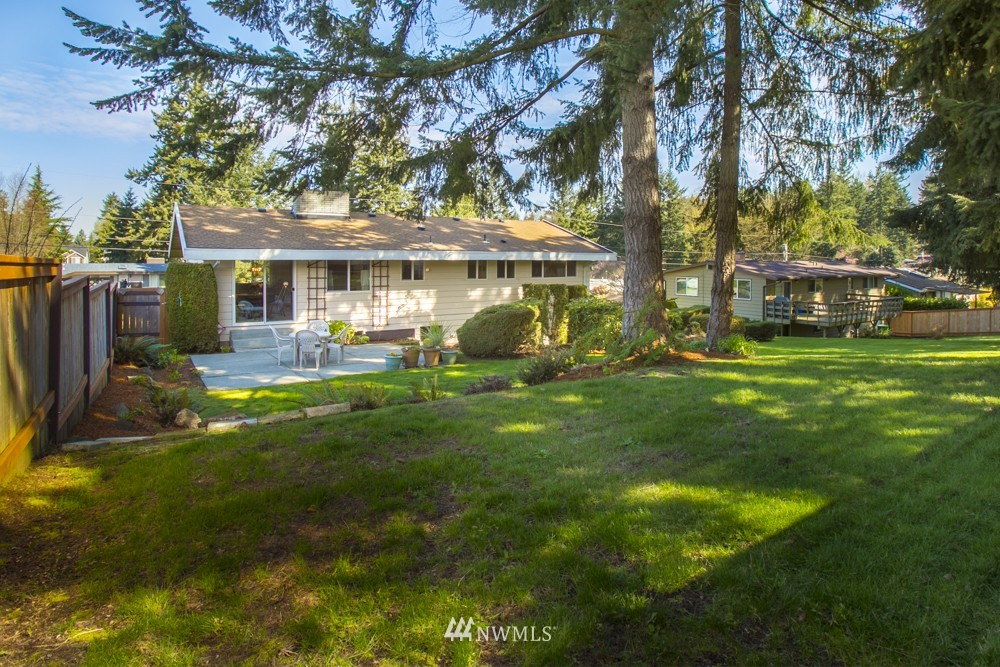 11019 Southeast 186th Street Renton, WA 98055 - Photo 23 of 25
