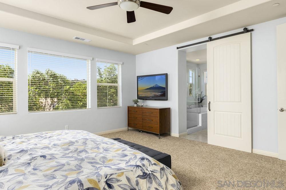 1077 Primrose Lane Encinitas, CA 92024 - Photo 18 of 25 Gallery Image 18