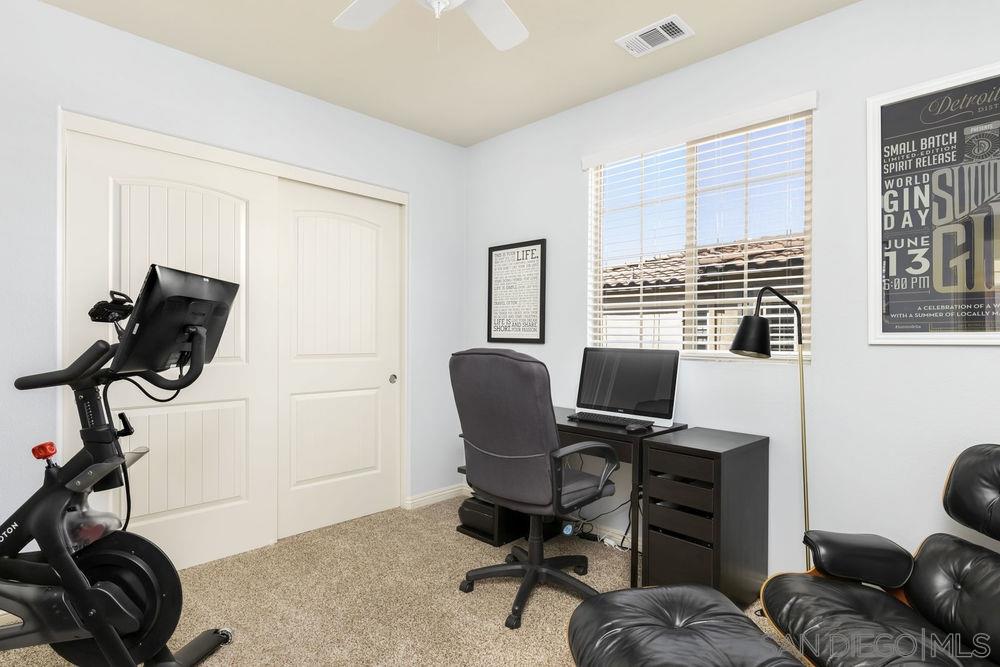 1077 Primrose Lane Encinitas, CA 92024 - Photo 24 of 25 Gallery Image 24