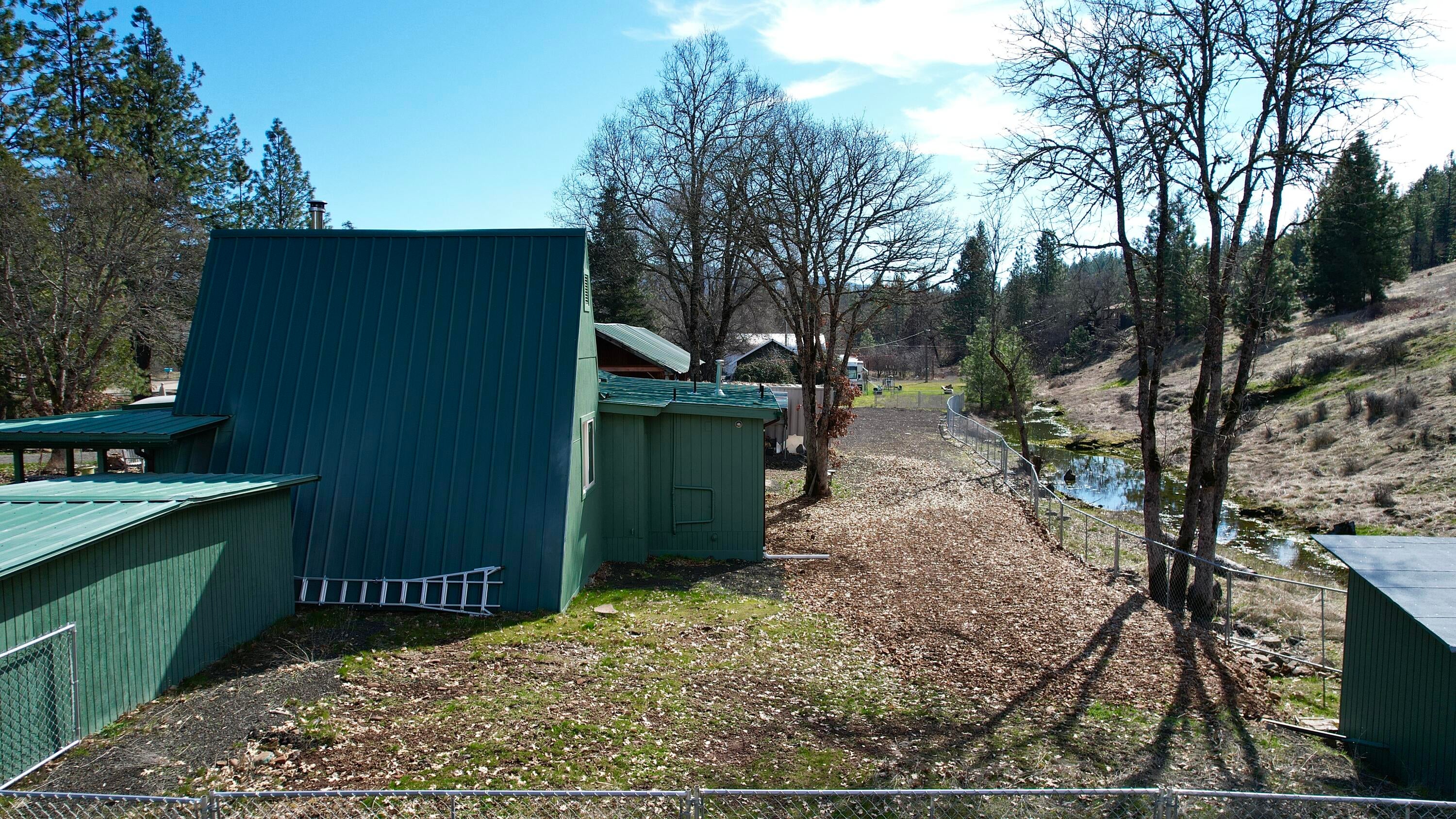 815 Old Trail Creek Road Trail, OR 97541 - Photo 12 of 55 Fenced Backyard
