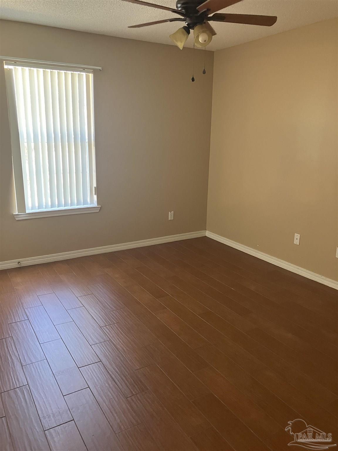 3031 East Kingsfield Road Pensacola, FL 32514 - Photo 9 of 16