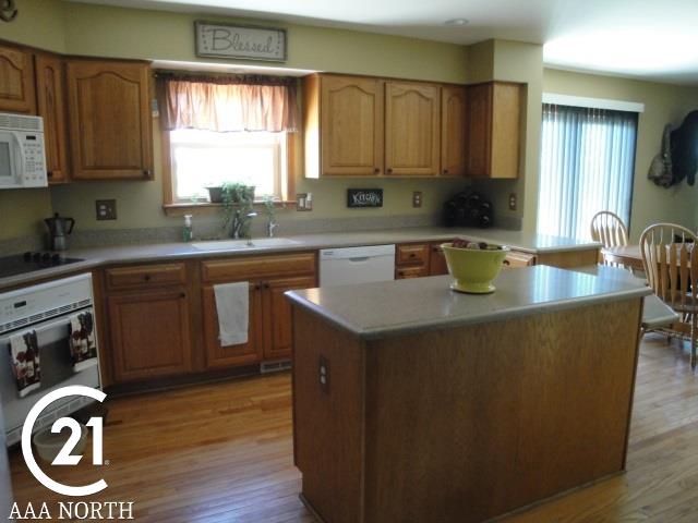 10244 Norman Road Avoca, MI 48006 - Photo 4 of 30 Gallery Image 4