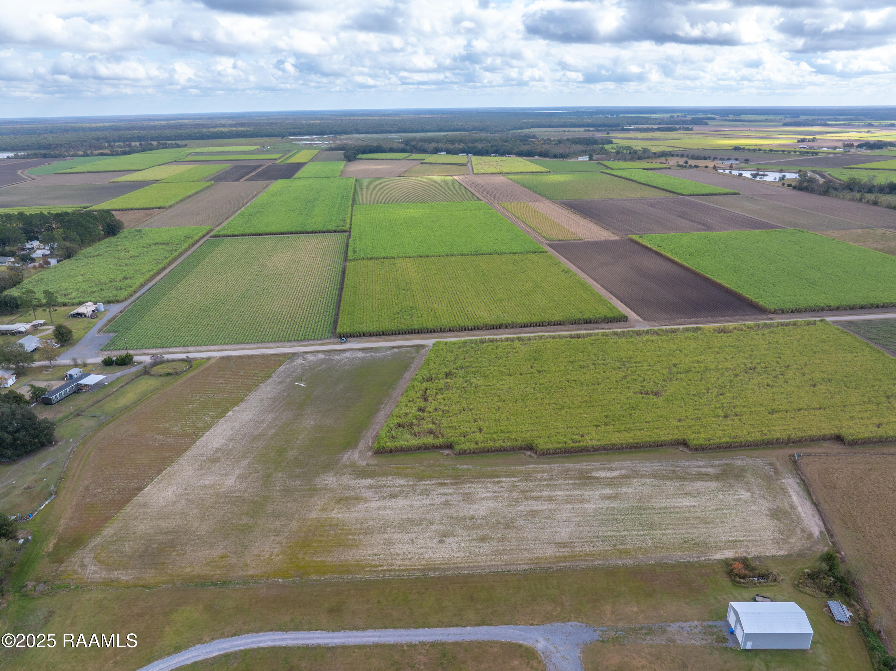 204 Black Road St. Martinville, LA 70582 - Photo 10 of 13 204Black-5
