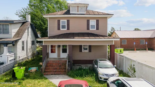 $1,100 | 514 3rd Avenue, Unit B, New Bern, NC 28560