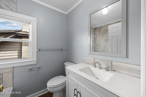 $1,100 | 514 3rd Avenue, Unit B, New Bern, NC 28560