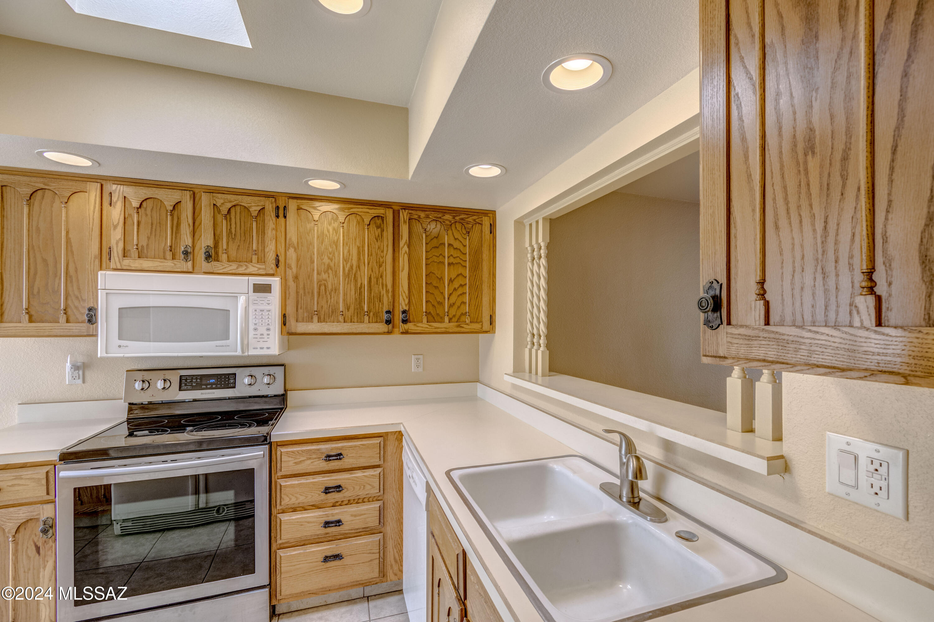 7827 East 4th Street Tucson, AZ 85710 - Photo 14 of 43