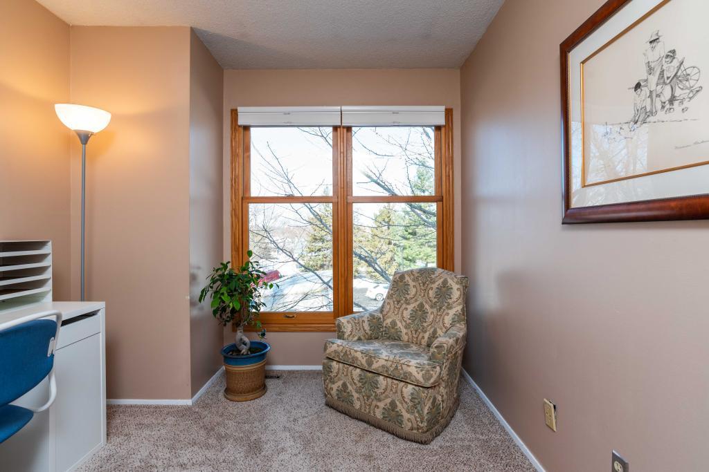 8773 Basswood Road Eden Prairie, MN 55344 - Photo 15 of 24 Gallery Image 15