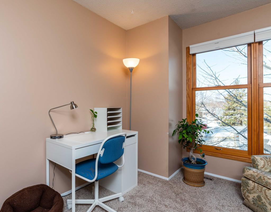 8773 Basswood Road Eden Prairie, MN 55344 - Photo 16 of 24 Gallery Image 16