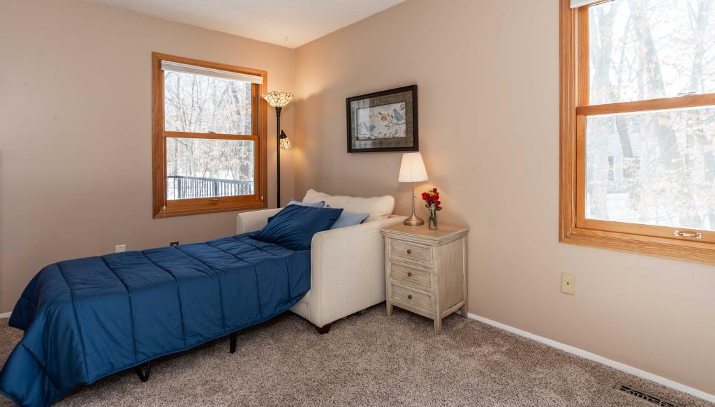 8773 Basswood Road Eden Prairie, MN 55344 - Photo 19 of 24 Gallery Image 19