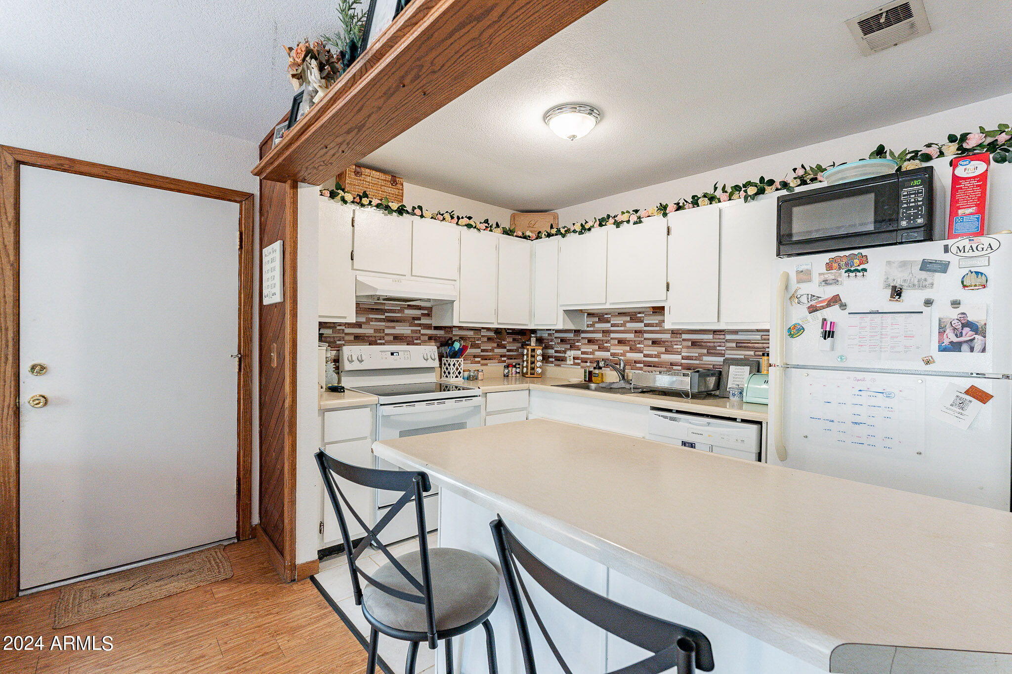1200 South Riordan Ranch Street, Unit 21 Flagstaff, AZ 86001 - Photo 16 of 35 17-web-or-mls-Riordan Ranch-17