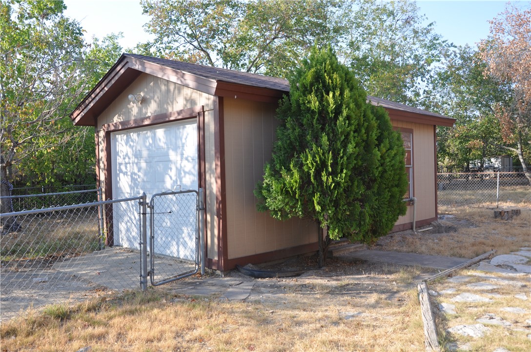 412 Ash Street College Station, TX 77840 - Photo 11 of 13