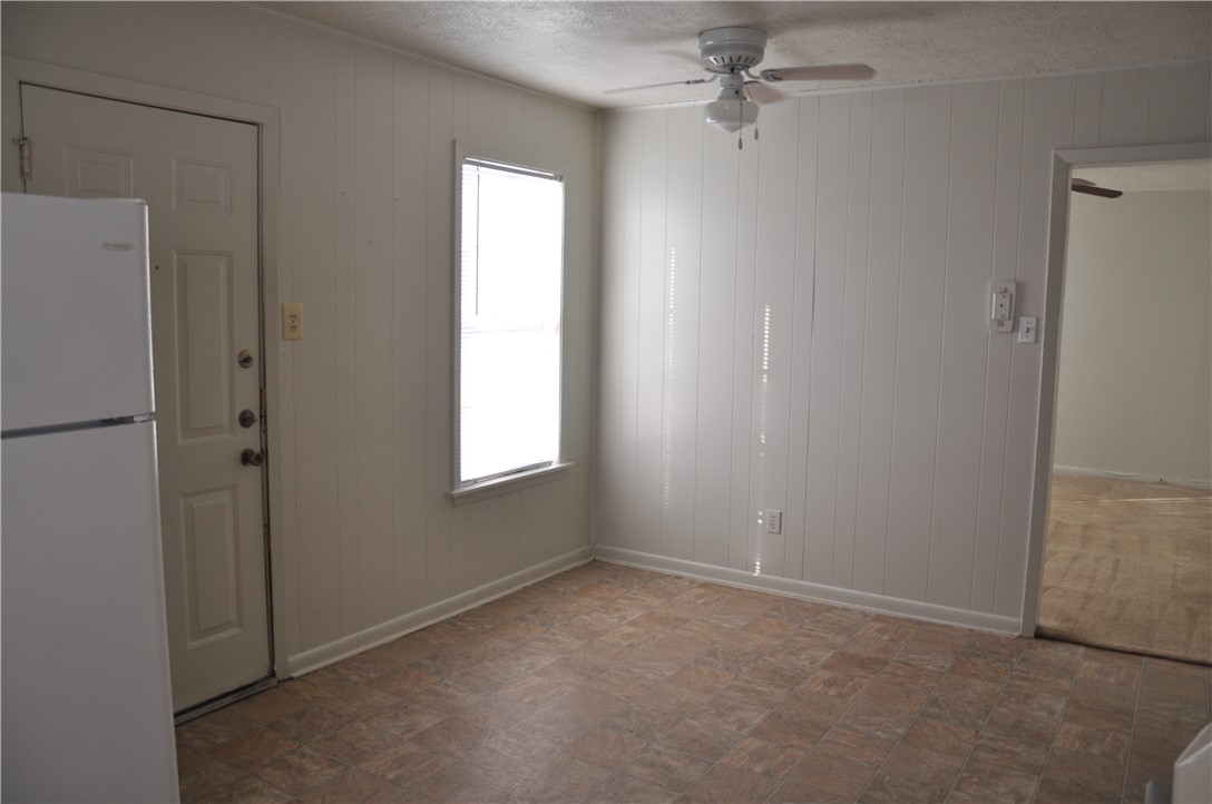 412 Ash Street College Station, TX 77840 - Photo 4 of 13