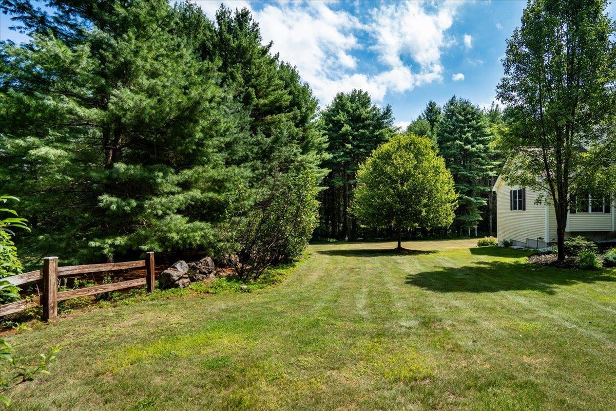 155 Wallace Road Bedford, NH 03110 - Photo 37 of 48